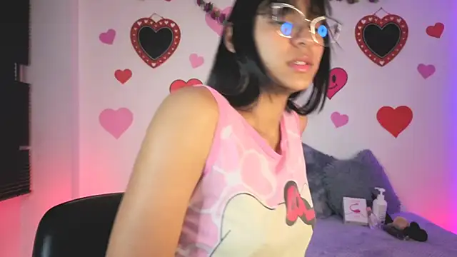 PaulaCutexs online show from 15, 3, 2026