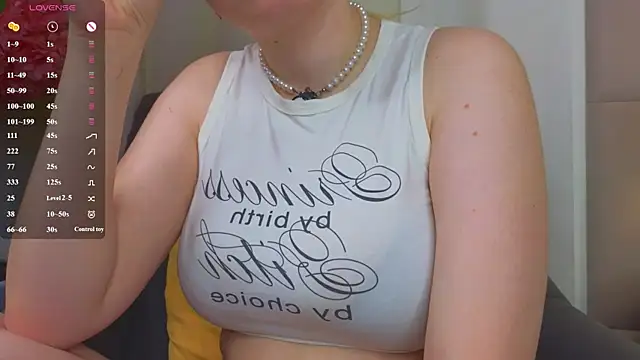Snapshot of Boobinary chatting on 22, 6, 2026 Boobinary online show from 22, 6, 2026