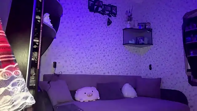 KimVelour online show from 12, 3, 2026