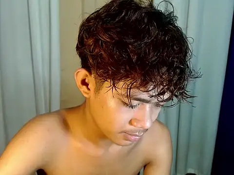 Snapshot of boynextdoorjosh chatting on 4, 5, 2026 boynextdoorjosh online show from 4, 5, 2026