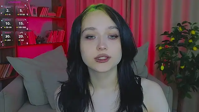 Snapshot of DarcyBlackwood chatting on 18, 4, 2026 DarcyBlackwood online show from 18, 4, 2026