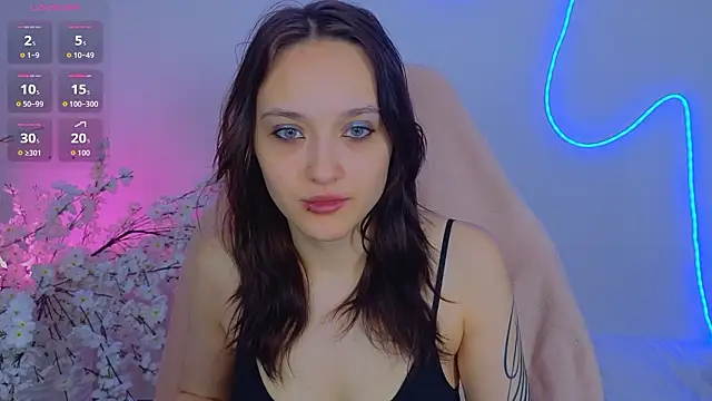 Snapshot of DarcyBlackwood chatting on 24, 3, 2026 DarcyBlackwood online show from 24, 3, 2026