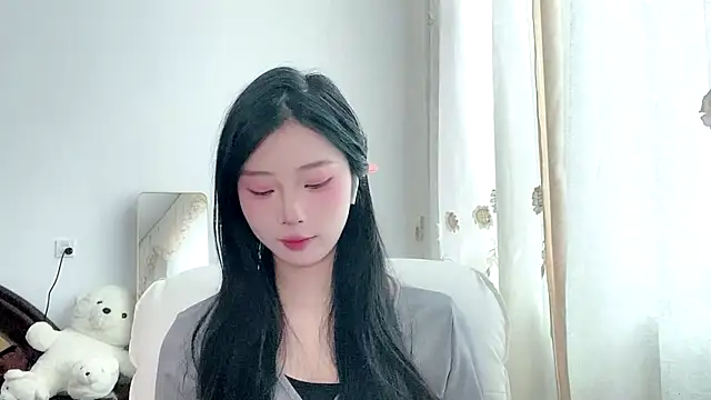 yiyibaby2026 online show from 30, 4, 2026
