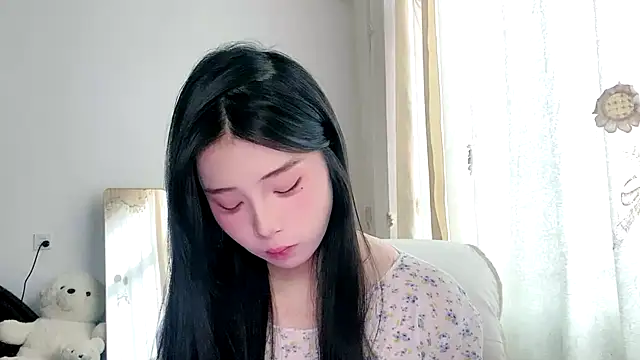 yiyibaby2026 online show from 22, 4, 2026