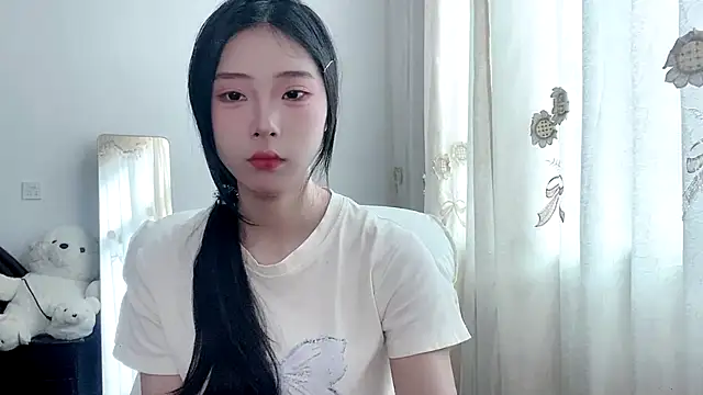 yiyibaby2026 online show from 18, 4, 2026