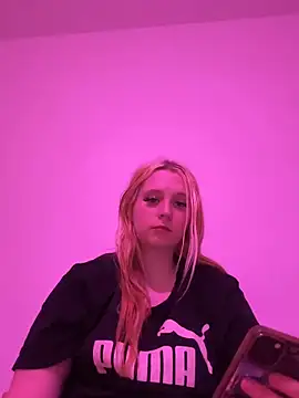 Young Milka online show from 13, 3, 2026