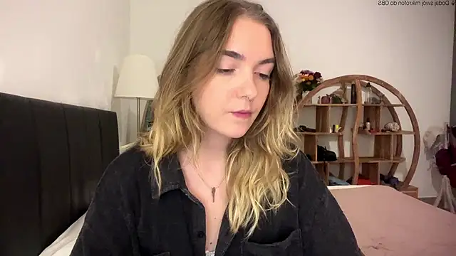 RoxyWet online show from 6, 5, 2026