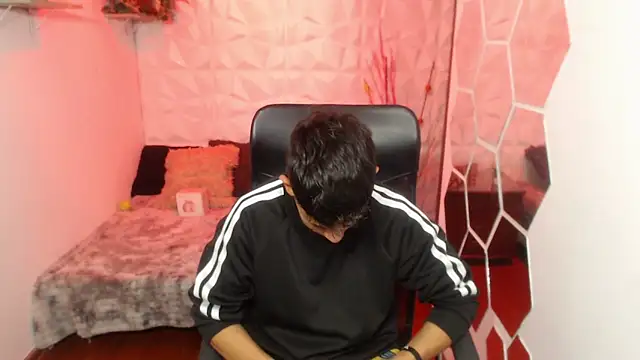 Kei 23 online show from 17, 4, 2026