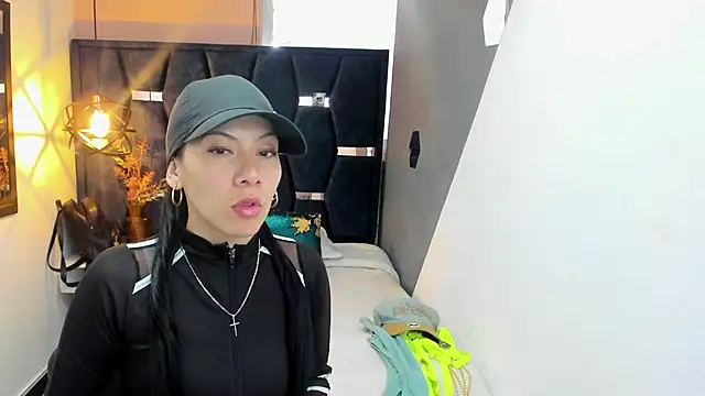 Abril Fox   online show from 10, 4, 2026