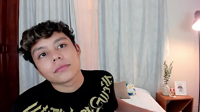 Snapshot of chico_medusa chatting on 8, 5, 2026 chico medusa online show from 8, 5, 2026