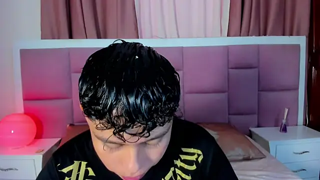 Snapshot of chico_medusa chatting on 28, 5, 2026 chico medusa online show from 28, 5, 2026