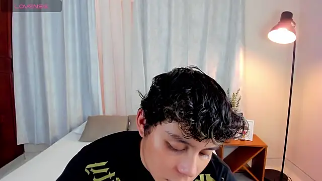 Snapshot of chico_medusa chatting on 20, 5, 2026 chico medusa online show from 20, 5, 2026