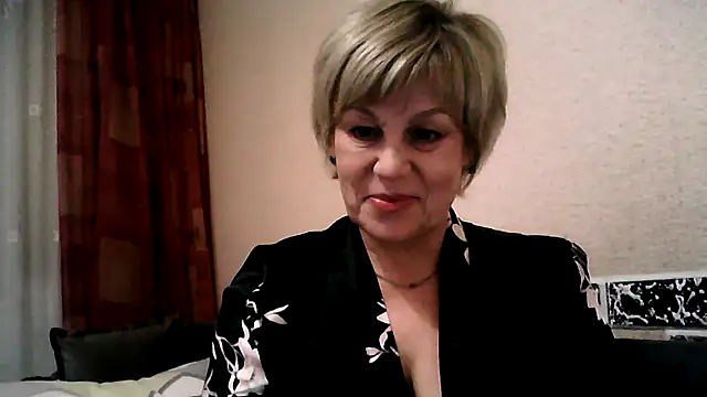 Snapshot of TatkaYang chatting on 13, 5, 2026 TatkaYang online show from 13, 5, 2026