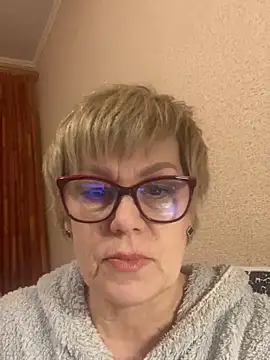 Snapshot of TatkaYang chatting on 12, 3, 2026 TatkaYang online show from 12, 3, 2026