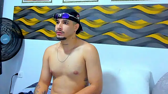 Leon Hotx online show from 27, 3, 2026