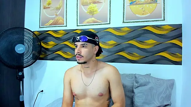 Leon Hotx online show from 27, 4, 2026