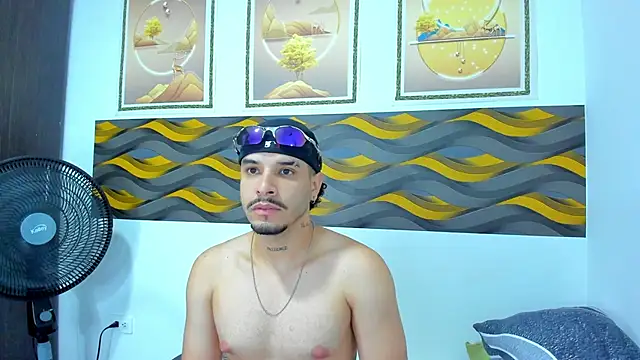 Leon Hotx online show from 14, 4, 2026