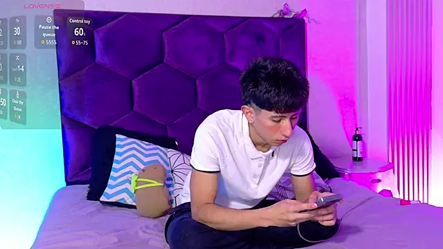Snapshot of AndyJustgame_ chatting on 18, 4, 2026 AndyJustgame online show from 18, 4, 2026