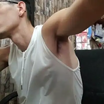 Snapshot of jhosuamoore chatting on 10, 5, 2026 jhosuamoore online show from 10, 5, 2026