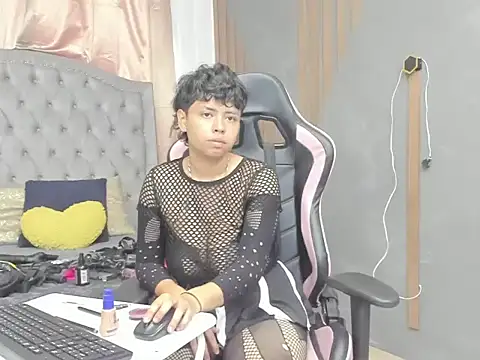 NikiEvanz online show from 18, 3, 2026