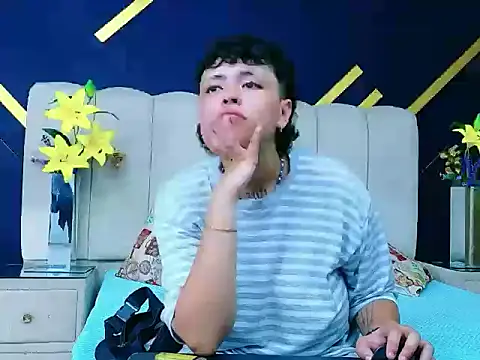 NikiEvanz online show from 15, 4, 2026