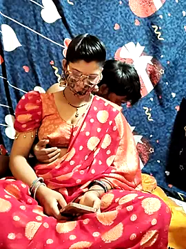 Hot lady234 online show from 18, 4, 2026