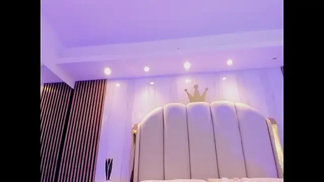 cintya evans online show from 10, 4, 2026