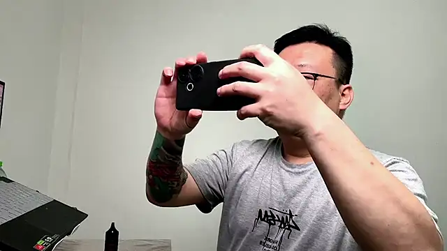 Snapshot of shentong0312 chatting on 15, 3, 2026 shentong0312 online show from 15, 3, 2026