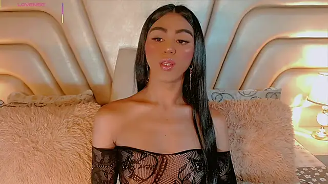 tiifannysexyhot online show from 5, 5, 2026