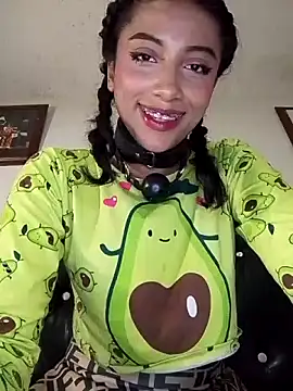 Snapshot of KattyBerryX chatting on 14, 6, 2026 KattyBerryX online show from 14, 6, 2026