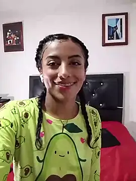 Snapshot of KattyBerryX chatting on 19, 3, 2026 KattyBerryX online show from 19, 3, 2026
