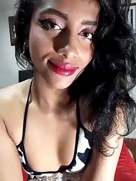 Snapshot of KattyBerryX chatting on 10, 4, 2026 KattyBerryX online show from 10, 4, 2026
