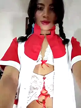 Snapshot of KattyBerryX chatting on 11, 4, 2026 KattyBerryX online show from 11, 4, 2026