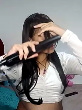 Snapshot of KarolaMendez chatting on 14, 6, 2026 KarolaMendez online show from 14, 6, 2026