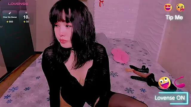 Snapshot of Akiko_Yun chatting on 29, 5, 2026 Akiko Yun online show from 29, 5, 2026