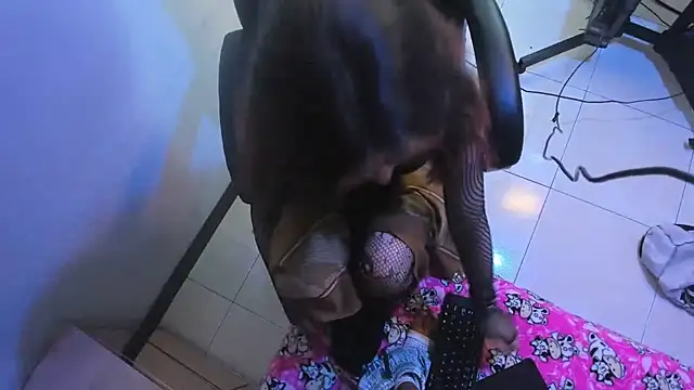 KikyoAndDrey online show from 18, 4, 2026