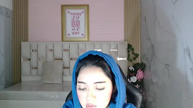 veronicaa s online show from 15, 4, 2026