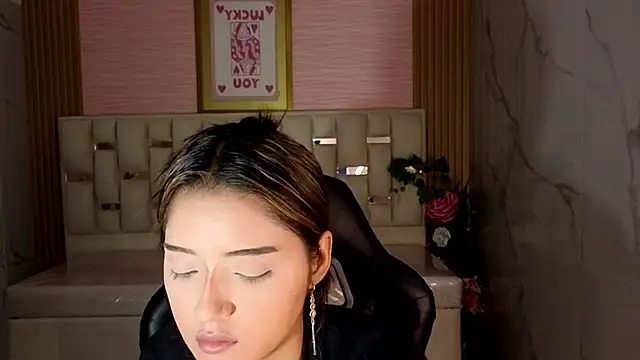 Snapshot of veronicaa_s chatting on 18, 6, 2026 veronicaa s online show from 18, 6, 2026