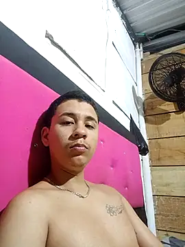 Sophia Noahh online show from 12, 3, 2026