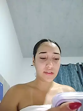 isabellaHill2 online show from 27, 3, 2026