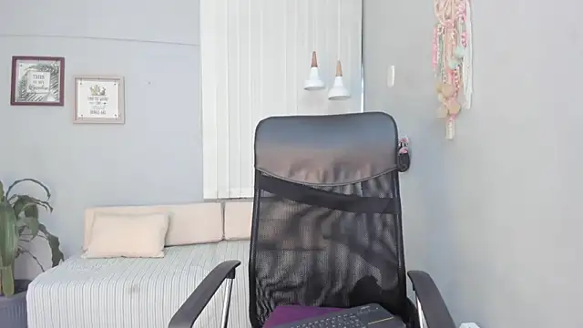 Thiago 2003  online show from 25, 3, 2026