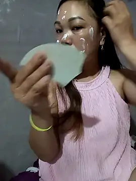 Chengnie online show from 23, 4, 2026