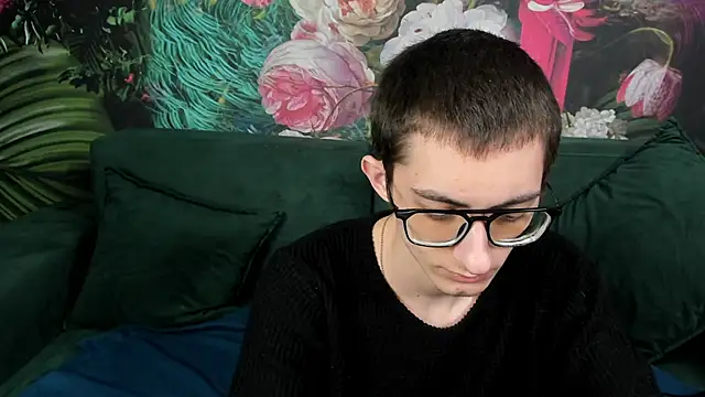 RonBevs online show from 11, 4, 2026