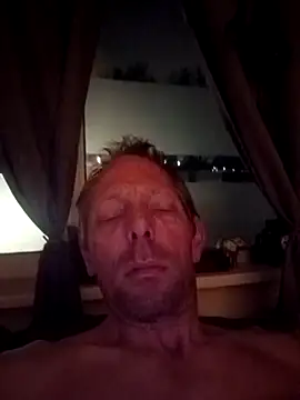 Snapshot of jongen_ehv chatting on 13, 3, 2026 jongen ehv online show from 13, 3, 2026