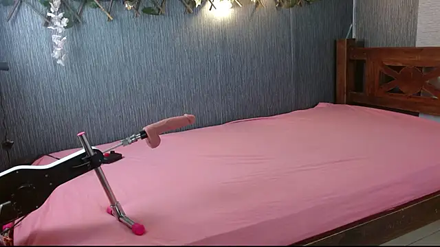 kamila big ass online show from 13, 3, 2026