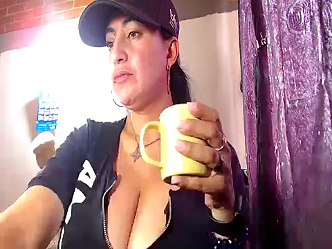 Alexandrina online show from 24, 10, 2025