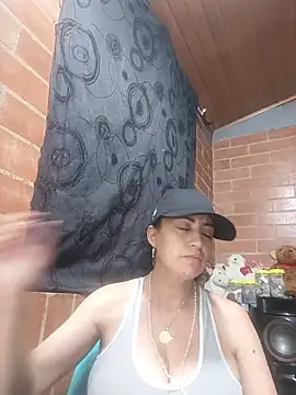 Snapshot of Alexandrina chatting on 20, 5, 2026 Alexandrina online show from 20, 5, 2026