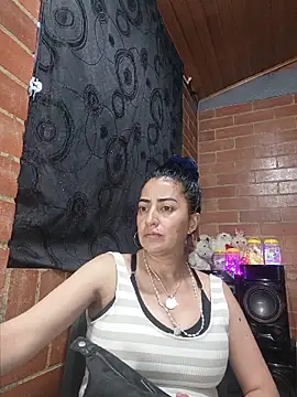 Snapshot of Alexandrina chatting on 25, 5, 2026 Alexandrina online show from 25, 5, 2026