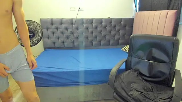 Josy 11 online show from 12, 3, 2026