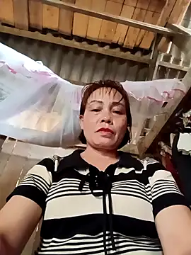 Lyly22x online show from 23, 3, 2026